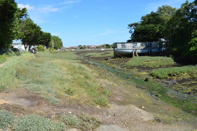 Photo 8 from the R29 2017-07-02 Hayling Island, The Galleon gallery