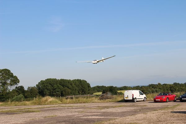 Photo 10 from the Gliding Evening gallery