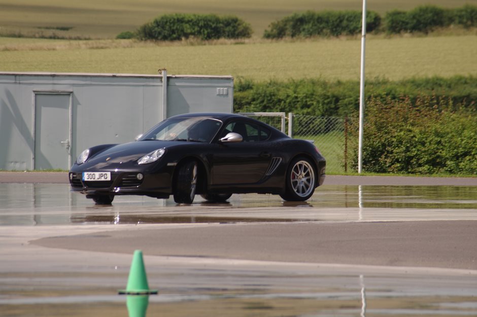 Photo 19 from the 2021 July 16th - R29 Thruxton Driving Day gallery