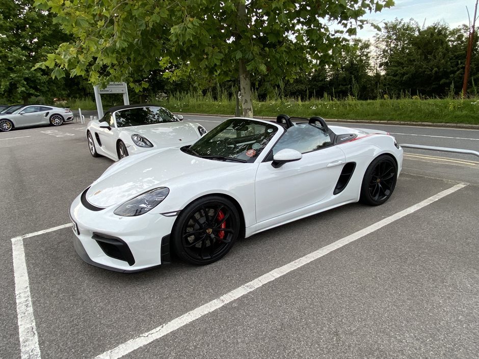 Photo 14 from the 2021 August 11th - R29 Porsche Guildford Meet gallery