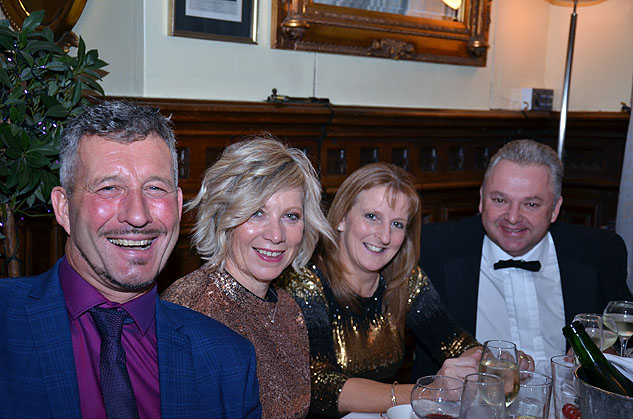 Photo 67 from the 991-997-Macan Christmas Party gallery