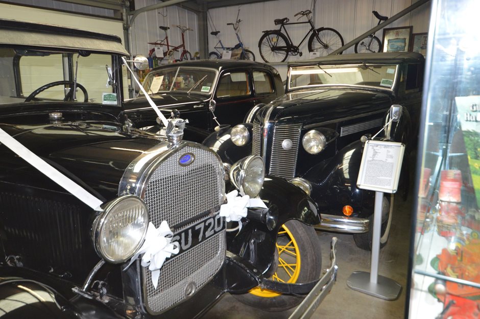 Photo 13 from the R29 2019-09-28 Spirited Drive to Marlborough and Avebury gallery