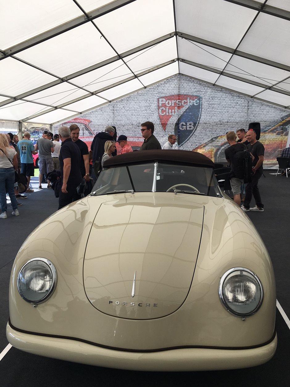 Photo 5 from the R29 2018-09-02 Brands Festival Of Porsche gallery