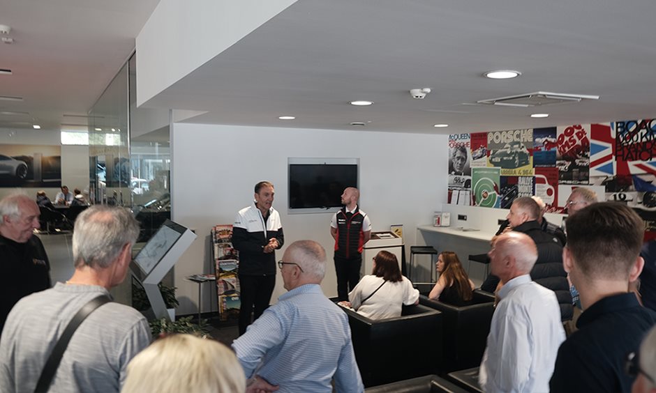 Photo 20 from the Porsche Centre Colchester Service Clinic gallery