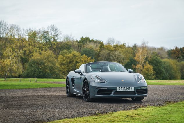 Porsche extends duration of warranty cover