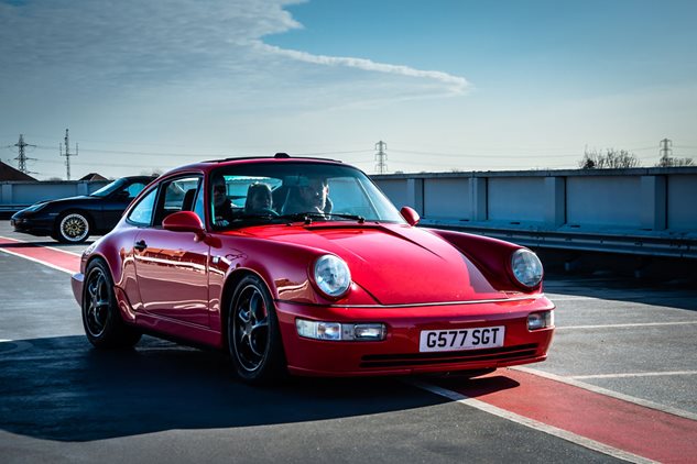 Cars & Coffee – Staines Upon Thames 